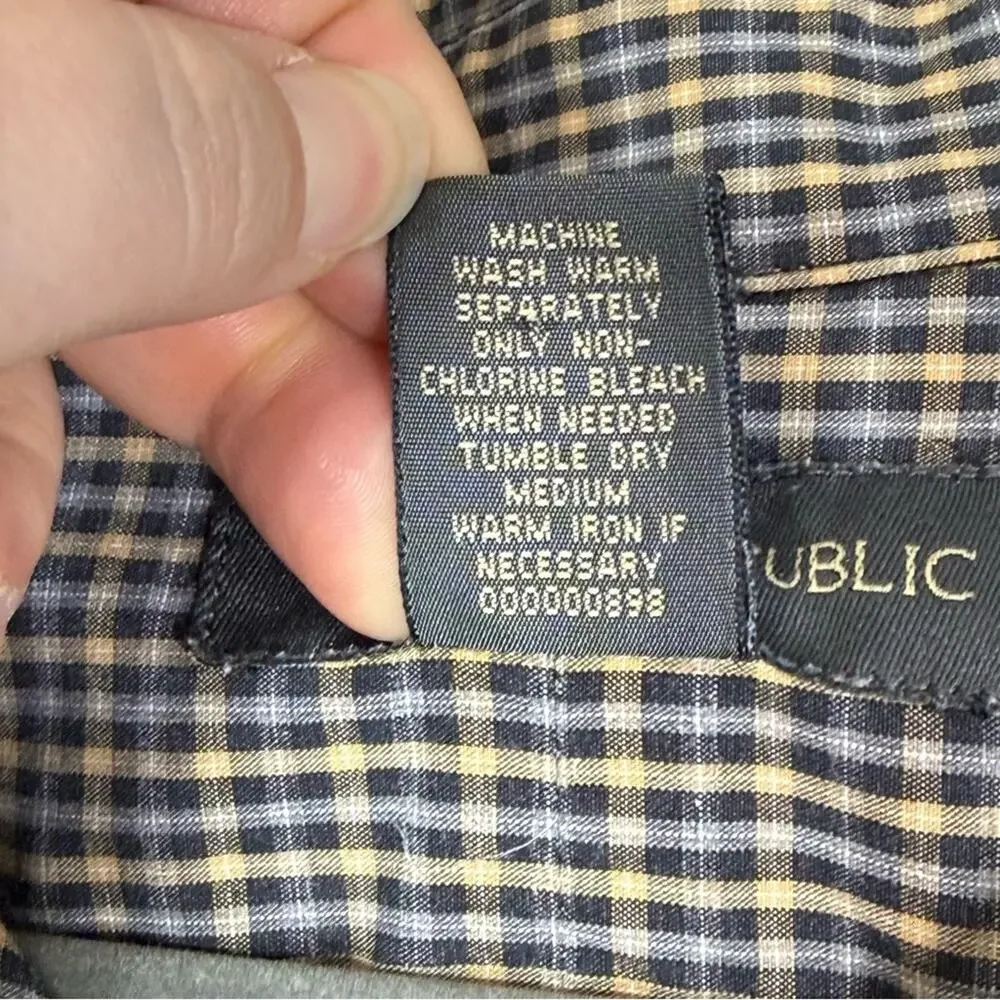 Banana Republic, Men's Black and Tan Plaid Shirt. Size XL. Good used condition!